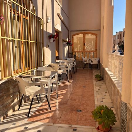 Hostal Las Dunas Cabo De Gata Kültér fotó